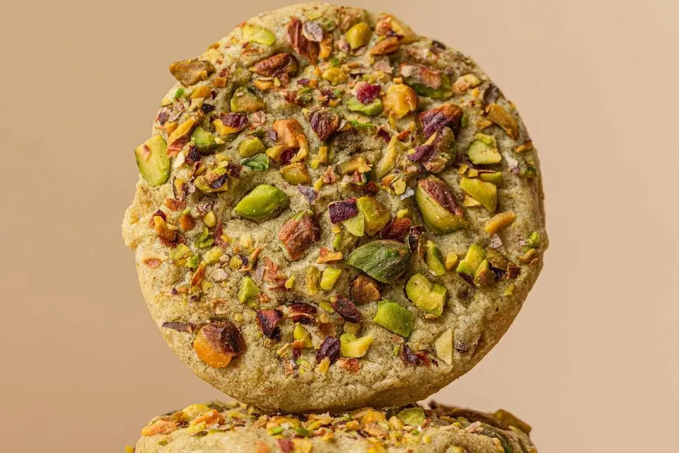 laura-todd-big-perfect-pistache-cookie-80-g-bo-te-de-5-pistache image 1