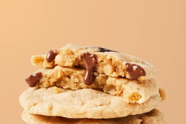 laura-todd-crousty-peanut-cookie-cacahu-te-bo-te-de-4 image 1