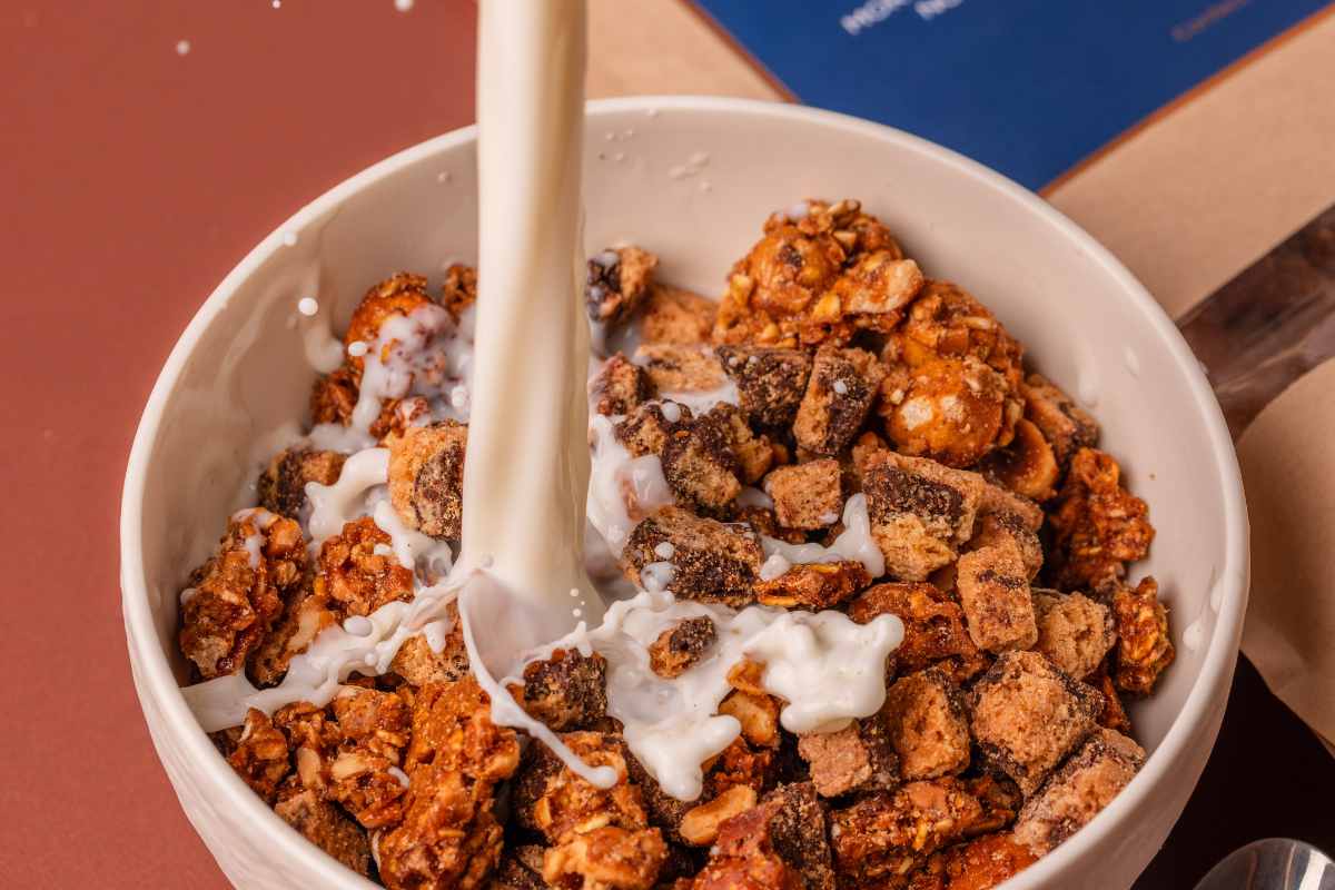 laura-todd-l-incroyable-granola-chocolat-sachet-de-400-g image 4