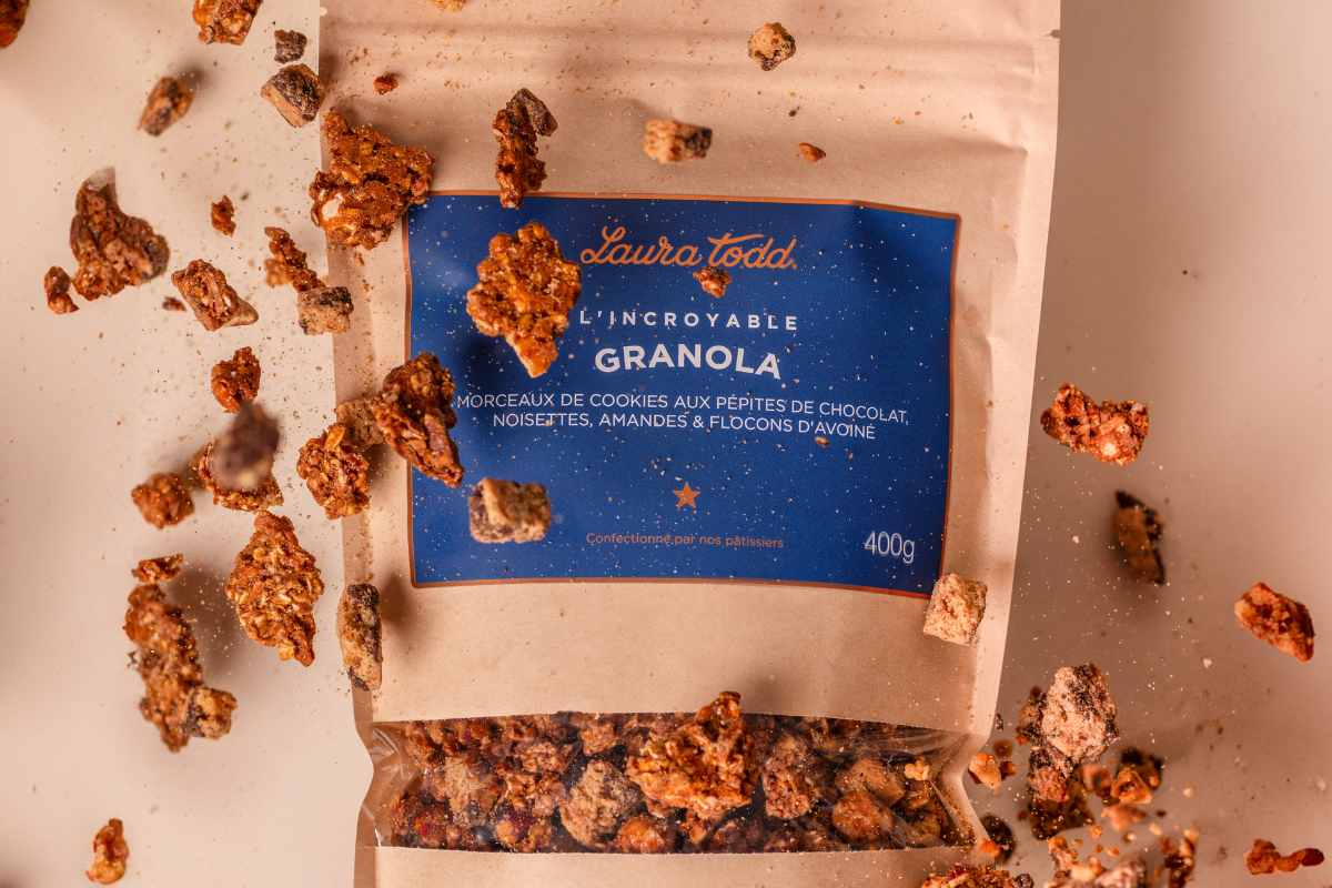 laura-todd-l-incroyable-granola-chocolat-sachet-de-400-g image 1