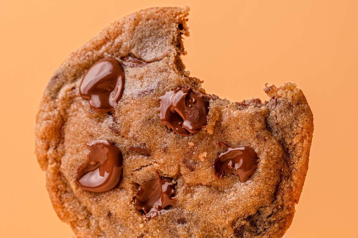 laura-todd-big-moelleux-chocomilk-cookie-lait-bo-te-de-5-80-g image 1