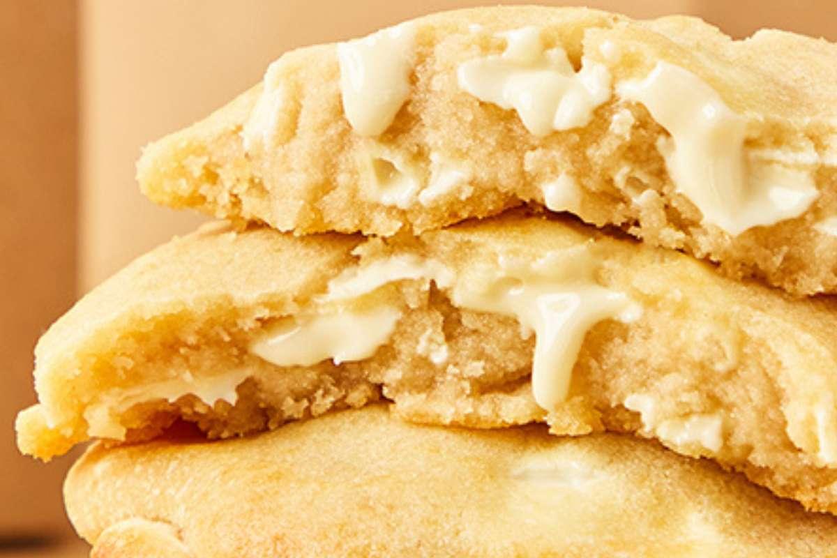 laura-todd-big-moelleux-chocowhite-cookie-blanc-bo-te-de-5 image 2